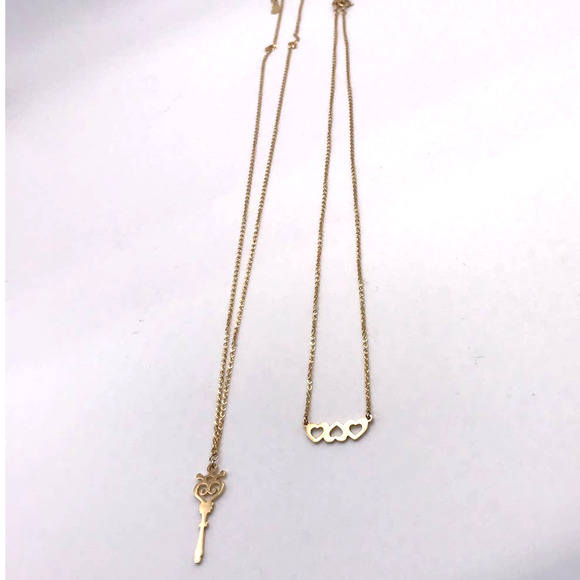 18k Layered Choker Necklace with Hearts and Key charm 14" /18" with Extender - Picture 3 of 14